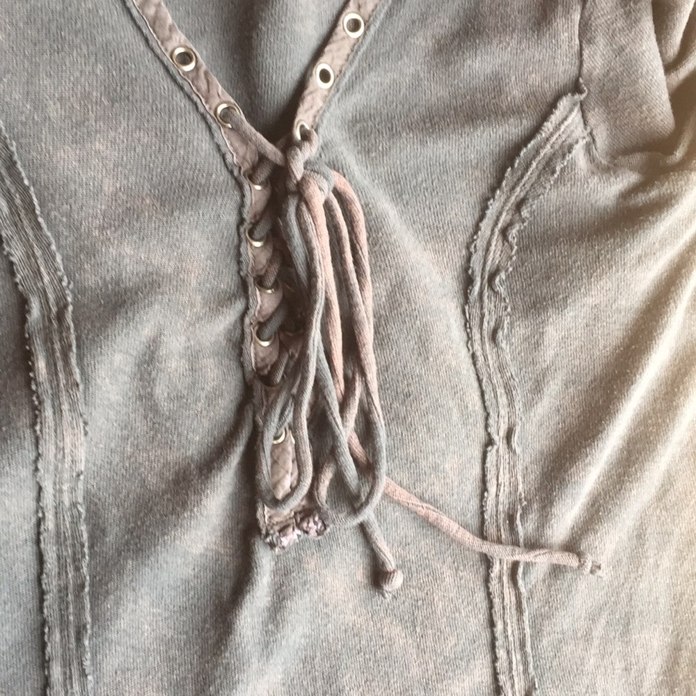 Free People long sleeve distressed shirt - Picture 6 of 8